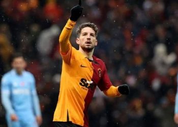 Dries Mertens'e Çin'den teklif