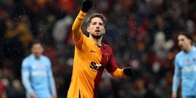 Dries Mertens'e Çin'den teklif