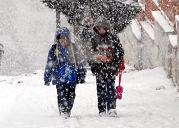 Eğitime kar engeli! 4 ilde okullar tatil edildi