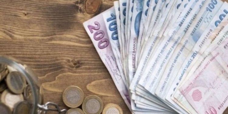 En düşük emekli maaşı 7 bin 500 lira olacak