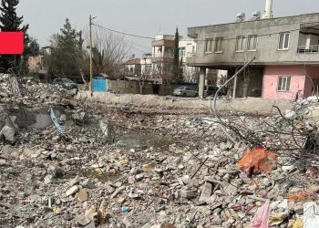 Enkaz altında altı gün