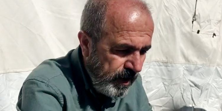 Enkazdan 6. gün çıkarılan Okul Müdürü Sadık Tunç: Dünya bomboşmuş, bunu anladım