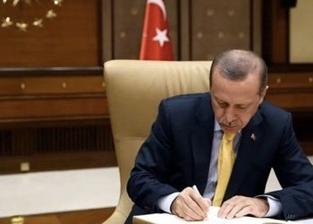 Erdoğan 12 üniversiteye rektör atadı