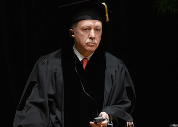 Erdoğan hakkında bir başvuru daha: Yasalara uygun diploması yok'