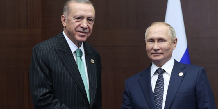 Erdoğan ile Putin arasında görüşme: Saray'dan açıklama