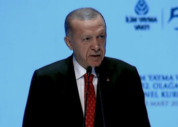 Erdoğan yine muhalefeti hedef aldı: "Milletin ruh kökünden beslenmeyen asalakları kendi hırslarıyla baş başa bırakıyoruz"