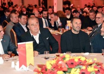 Fatih Terim'den Okan Buruk'a destek