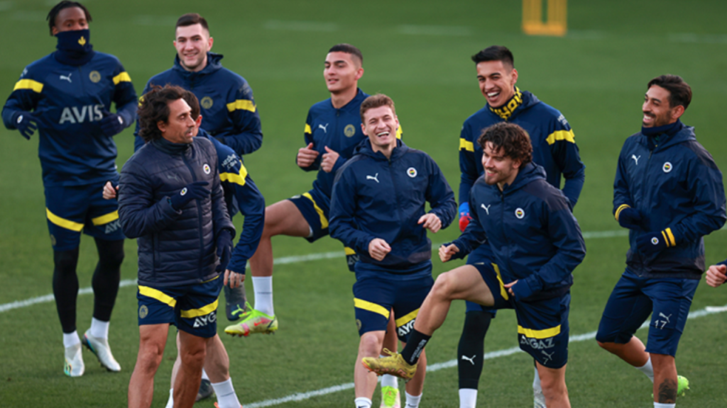 Fenerbahçe, derbi hazırlıklarını sürdürdü