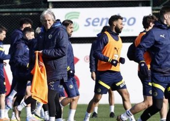Fenerbahçe'de Jorge Jesus'ten futbolcularına derbi mesajı