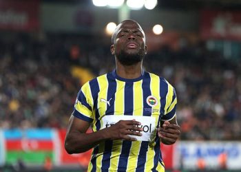 Fenerbahçe'de derbi öncesi Valencia planı hazır