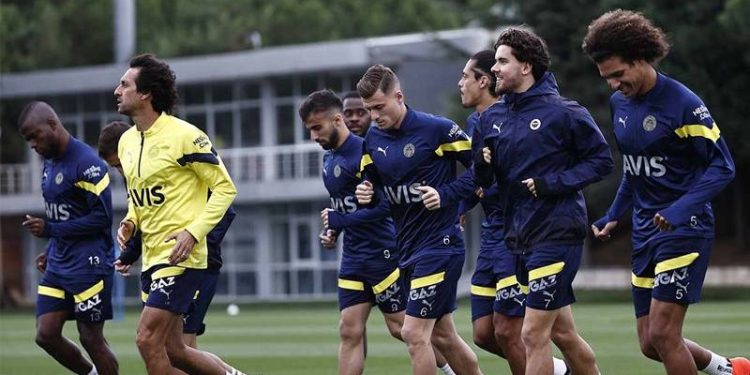 Fenerbahçe'nin millilerinden büyük katkı
