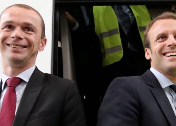 Fransa Çalışma Bakanı, bakanlara "Gerekli olmadıkça ortalıkta görünmeyin" talimatı verildiğini söyledi