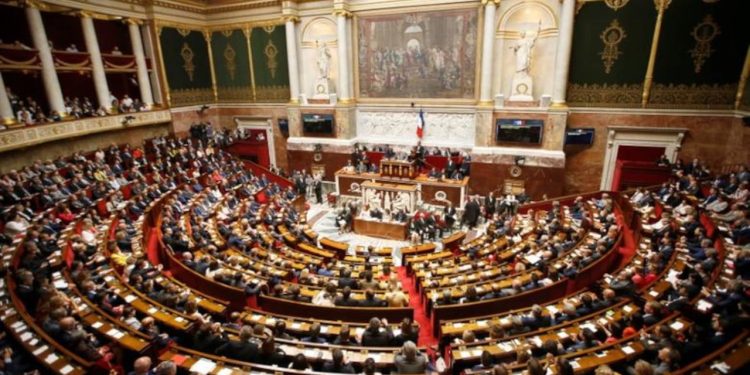 Fransa'da Asuri-Keldani soykırımını tanıma girişimi