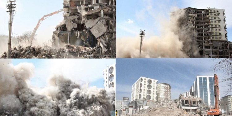 Galeria Sitesi'nin bir bloku yıkım sırasında çöktü