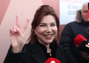 Gazeteci Sedef Kabaş CHP'den milletvekili aday adayı oldu