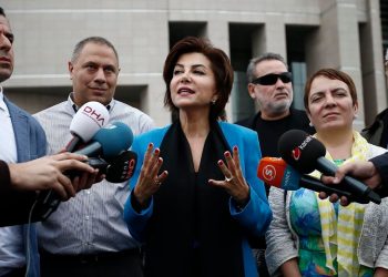 Gazeteci Sedef Kabaş da milletvekili aday adayı