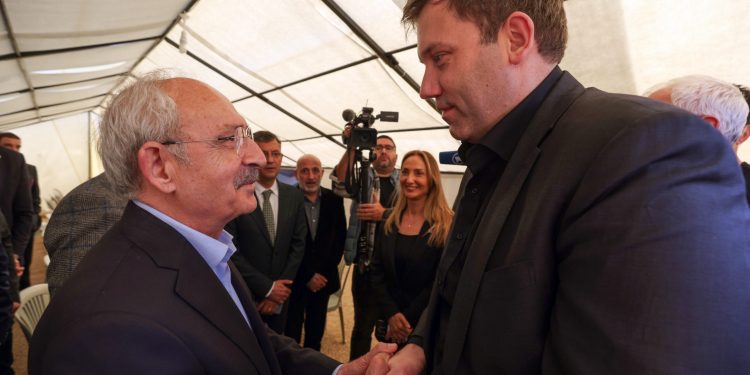 Gaziantep’te Kılıçdaroğlu ile buluşan SPD Başkanı Klingbeil: Almanya’da Türklerle birlikte gözyaşı döktük