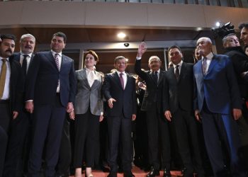 Gizli diplomasi: 'Planı CHP oluşturdu, Davutoğlu ve Babacan aktif olarak devredeydi'