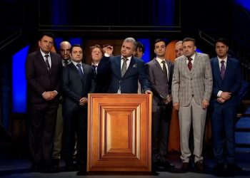 Güldür Güldür, Bakan Nebati’nin poz kavgasını ti’ye aldı