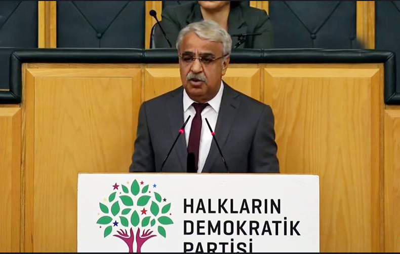 HDP’li Mithat Sancar: Bakanlık beklentimiz yok, bunun karşımıza getirilmesini ‘zül’ sayarız