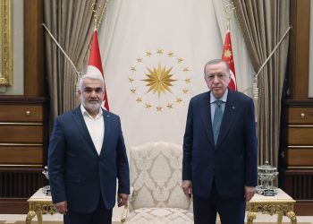 HÜDA PAR Cumhur İttifakı’na katıldı, sosyal medya Gaffar Okkan ve Konca Kuriş’i hatırlattı