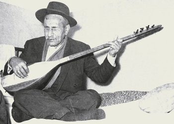 Halk ozanı Aşık Veysel anılıyor: Vefatının 50.yılı  'Aşık Veysel Yılı' ilan edildi