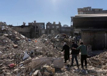 Sağlık Bakanlığı 109’uncu dönem devlet hizmeti yükümlülüğü kapsamında 1724 yeni mezun hekim ve uzman hekimin atamasını yaptı. Büyük çoğunluğu deprem bölgesine atanan bu hekimlerin bazılarının ne hizmet verecekleri hastane ne de barınacak evleri var.