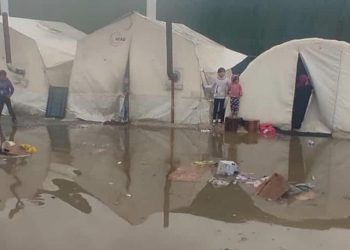 Her birimiz devlet dersinde öldürüldük