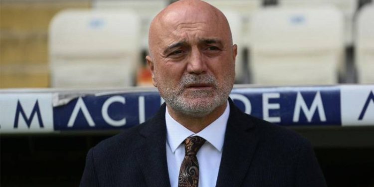 Hikmet Karaman'a ‘kel’ diyerek hakaret eden sanığa para cezası