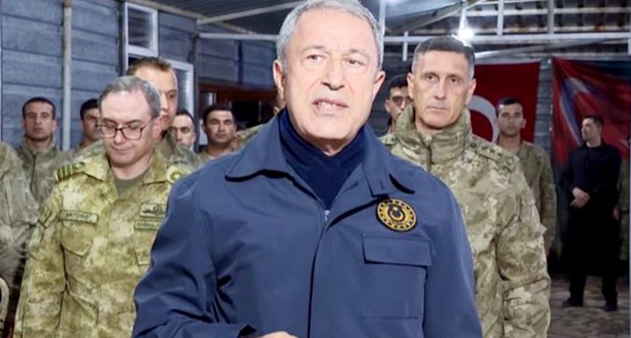 Hulusi Akar duyurdu: Milli Savunma Bakanlığı 30 bin personel alacak