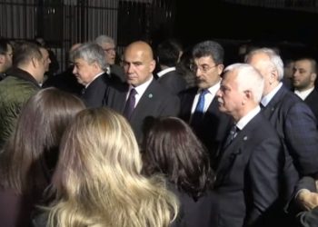 İYİ Parti, 4 saat ‘aday’ı tartıştı: ‘Evet, millet 5’ten büyüktür’