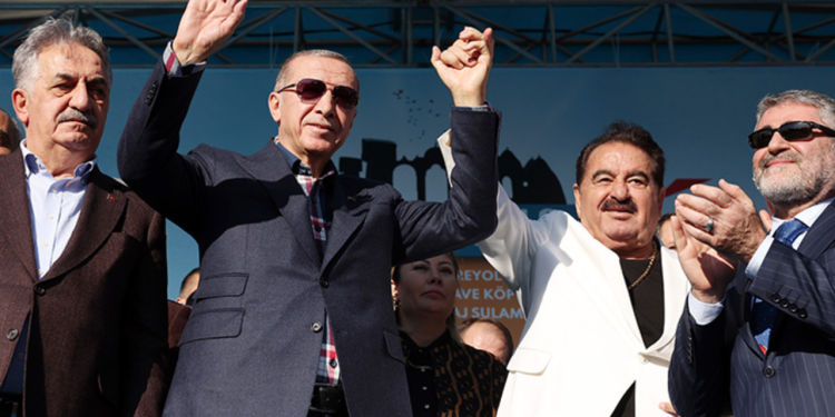 İbrahim Tatlıses aday olacak mı? Açıklama yaptı