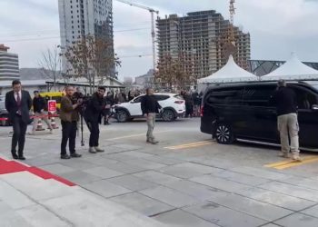 İnşaat işçisinden Akşener'e tepki: 'Yazıklar olsun size'