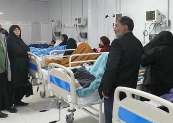 İran’da kız öğrencilerin zehirlenme vakalarına tepki