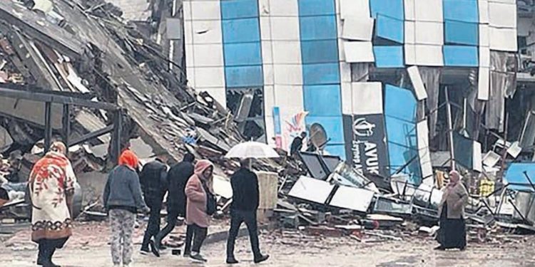Isias Otel'in enkazından yaralı kurtarılan rehber, 49 gün sonra tedavi gördüğü hastanede vefat etti