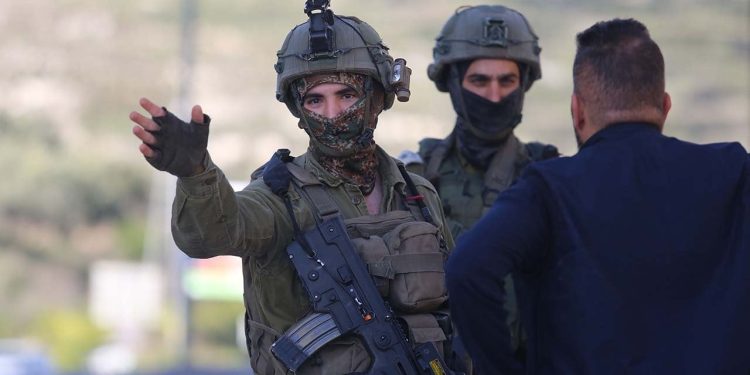 İsrail ordusu Batı Şeria'da üç Filistinliyi daha öldürdü