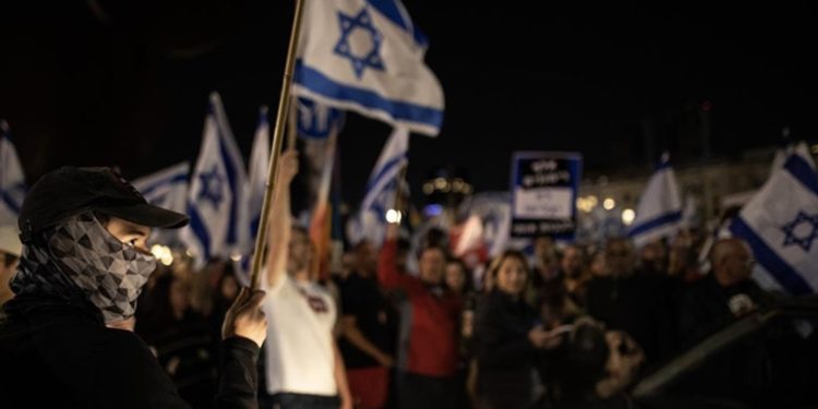 İsrail ordusunda Netanyahu hükümetinin yargı düzenlemesine tepkiler artıyor