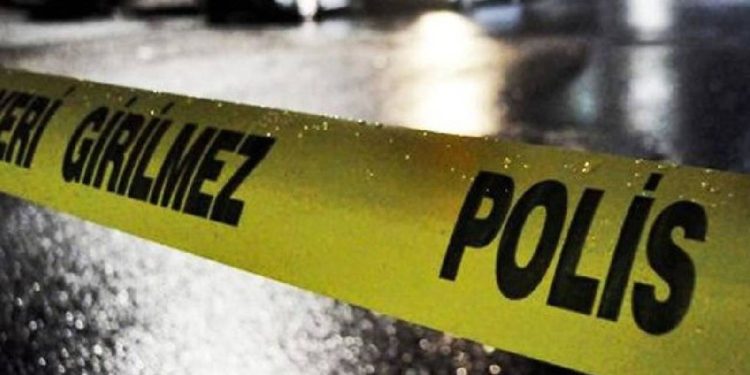 İstanbul'da KADES ihbarına giden polise saldırı: 'Vatan hainisiniz' dediler, 5 polisi yaraladılar
