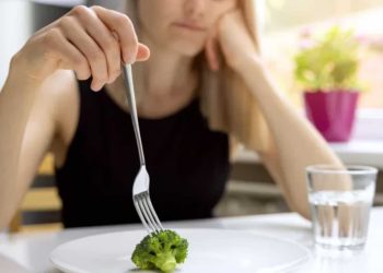 İtalya'da 'aşırı zayıflığa azmettirenler' için hapis cezası öngören yasa tasarısı hazırlandı