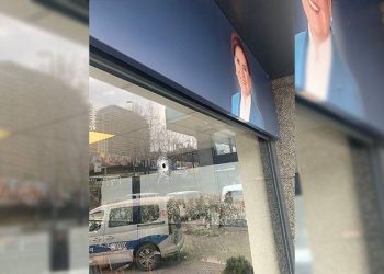 İyi Parti İstanbul İl Başkanlığı henüz kimliği belirlenemeyen kişi ya da kişiler tarafından kurşunlandı.