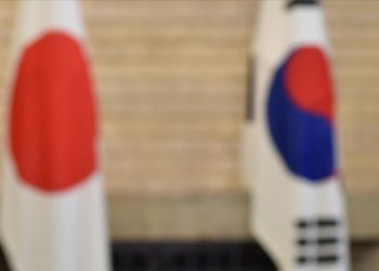 Japonya ve Güney Kore, 12 yıldır ara verilen karşılıklı ziyaretleri yeniden başlatıyor