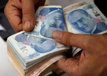 KHK’lıya beş banka hesap açmadı