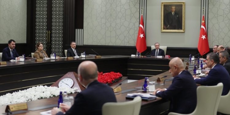 Kabine toplantısı yarın: Masada neler var?