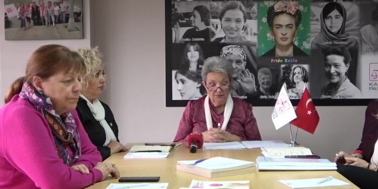 Kadın Partisi'nden Kılıçdaroğlu'na destek kararı