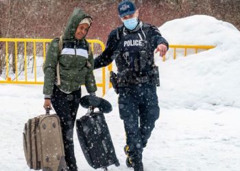 Kanada nüfusu, geçen yıl geçen yıl ilk kez bir milyondan fazla arttı.