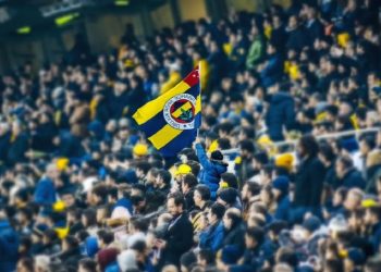 Karar değişti: Fenerbahçe taraftarı, Kayserispor maçına alınmayacak!