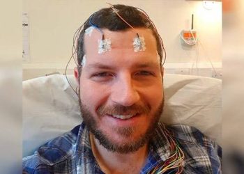 Kaybettiği hafızasına 10 yıl sonra dinlediği bir şarkıyla kavuştu