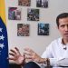 Kendini Venezuela'nın lideri ilan eden Juan Guaido, Maduro'ya karşı adaylığını açıkladı