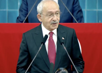 Kılıçdaroğlu: Herkesin yenilenmiş gibi uyanacağı bir dünya hayal ediyorum