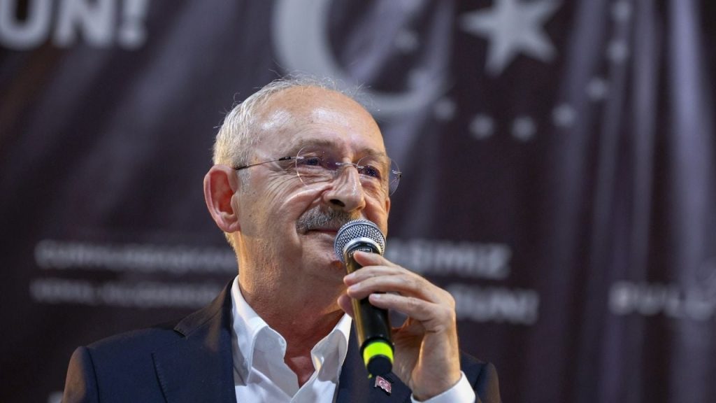 Kılıçdaroğlu: Söz verdik, tüm haklarınızı teslim edeceğiz